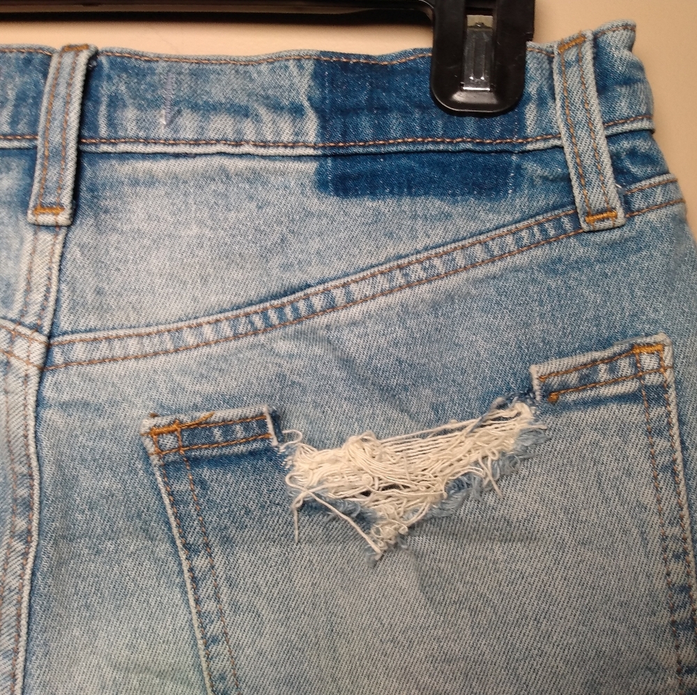 Abercrombie & Fitch Distressed Denim Women Jean Hi Rise 4" Shorts Size 29/8 - Picture 12 of 14